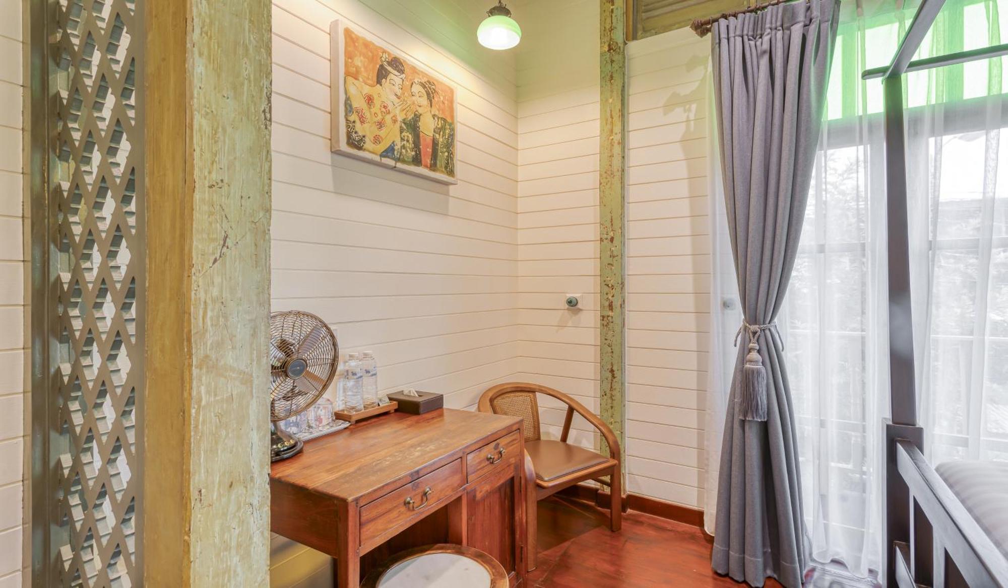 Bed and Breakfast Priya Boutique House Бангкок Екстер'єр фото