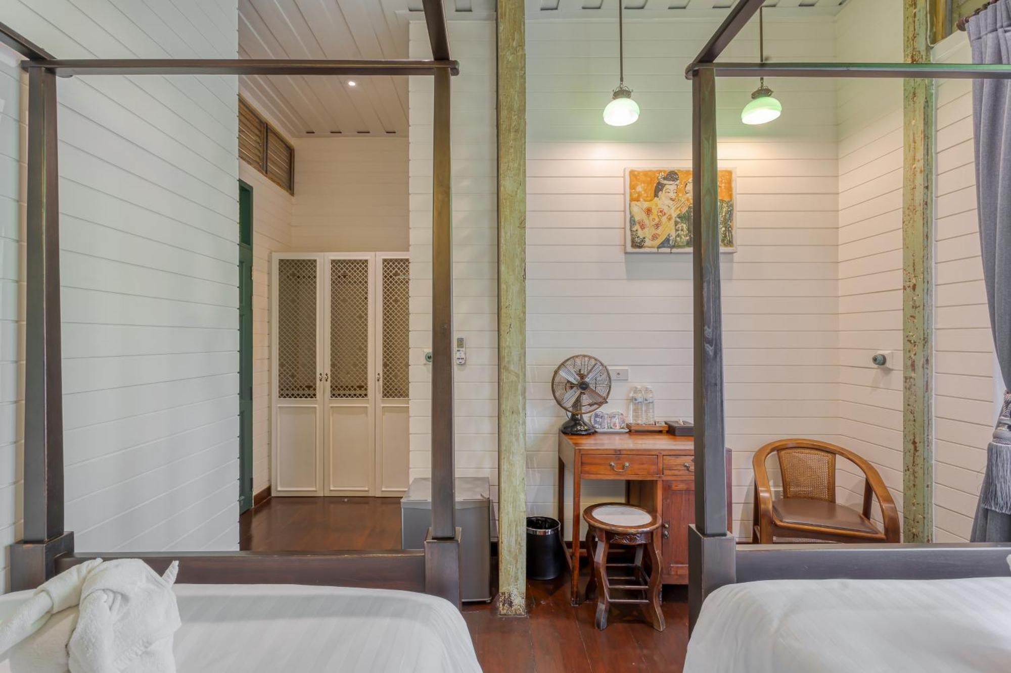 Bed and Breakfast Priya Boutique House Бангкок Екстер'єр фото